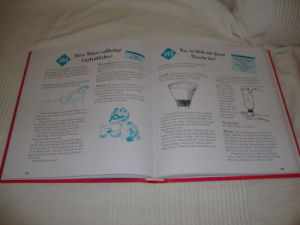Buch: 365 einfache Experimente für Kinder (aufgeschlagen)